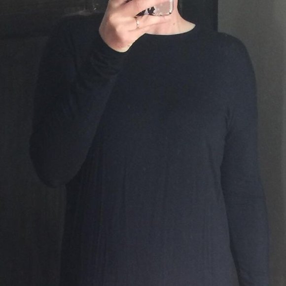 Aritzia Black Long Sleeved Dress M - Picture 2 of 3